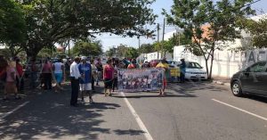 Ciudadanos de Veracruz exigen despensas